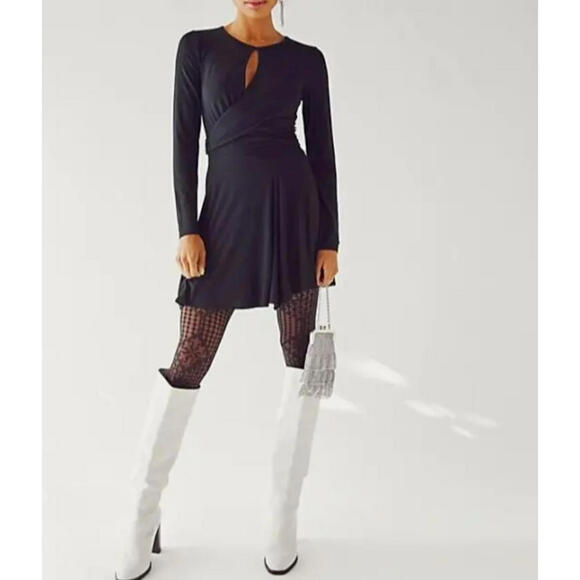 Free People Dresses & Skirts - Free People Beach Vance Faux Wrap Keyhole Mini Dress Long Sleeve Knit Stretch M